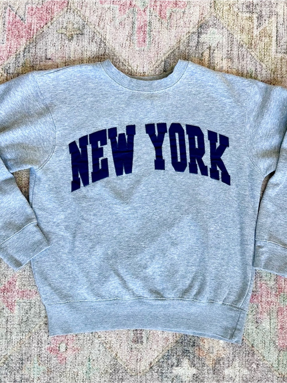 New York Popular Gray Crewneck Sweatshirt with Navy Embroidery